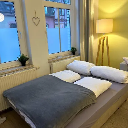 Stilvolle, Charmante Ferienwohnung In פלאואן